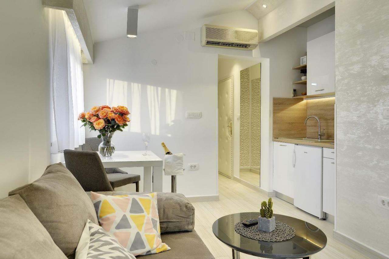 Apartments Zanetti 2 Пула Екстериор снимка